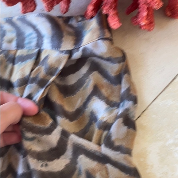 Blu Pepper Elastic silky evening shorts w/ pockets - Picture 3 of 10
